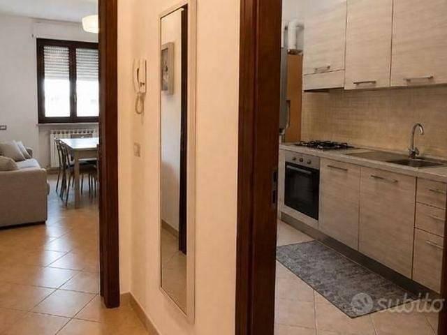 Fidenza Trilocale arredato con posto auto