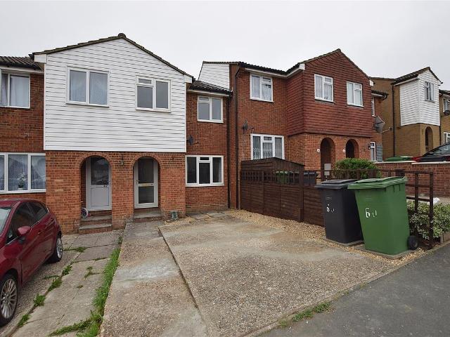 Field Way, St. Leonards On Sea TN38, 3 bed terraced house to rent, £1,375 pcm | PrimeLocation