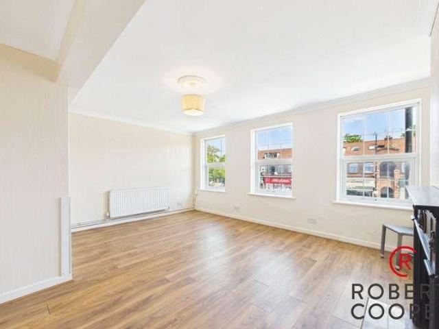 Field End Road, Eastcote, HA5
