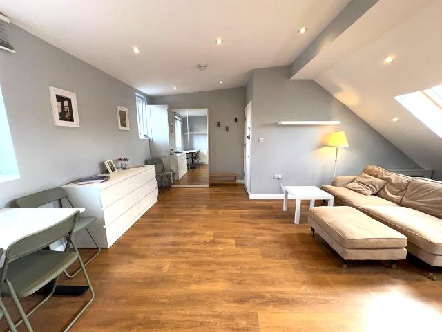 Field End Road, Pinner HA5, Studio to rent, £1,300 pcm | PrimeLocation