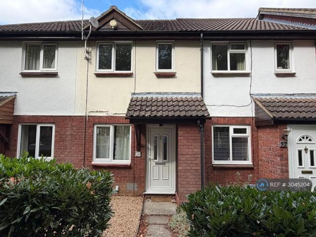 Field Lane, Greenleys, Milton Keynes. 1 bed terraced house to rent £1,125 pcm £260 pw