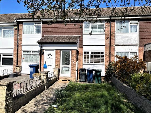 Field Mead, Mill Hill NW7, 2 bed terraced house to rent, £1,900 pcm | PrimeLocation