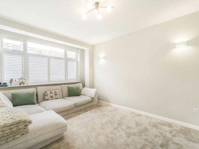 Fieldend Road, SW16 5SS, London