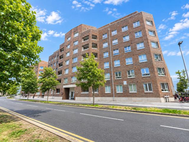 Fielders Crescent, Barking IG11, 1 bed flat to rent, £1,600 pcm | PrimeLocation
