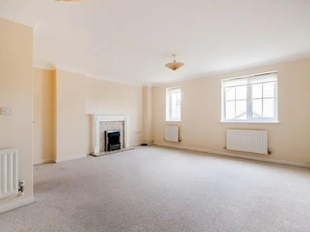 Fieldfare Close, Bicester