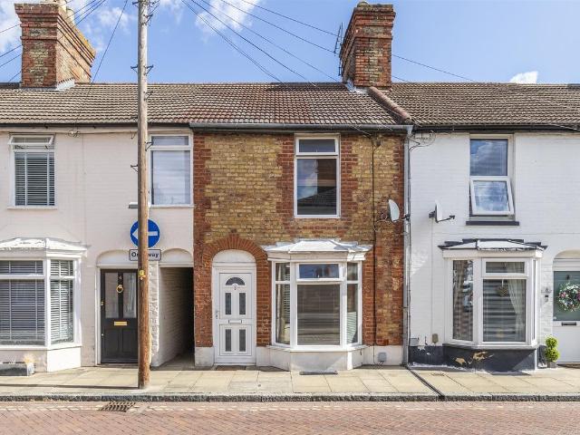 Fielding Street, Faversham ME13, 2 bed terraced house to rent, £1,200 pcm | PrimeLocation