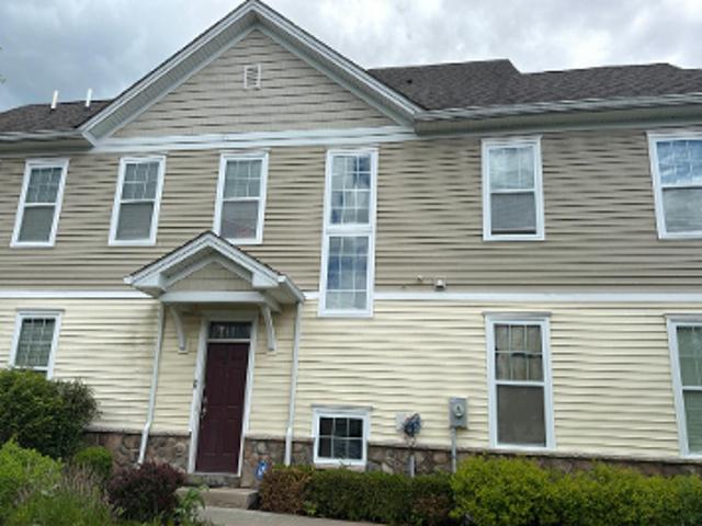 Fieldstone Dr