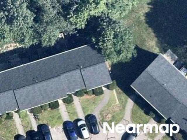 Fieldstone Dr