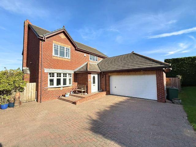 Fields View, Houghton Le Spring DH5, 4 bed detached house to rent, £2,950 pcm | PrimeLocation