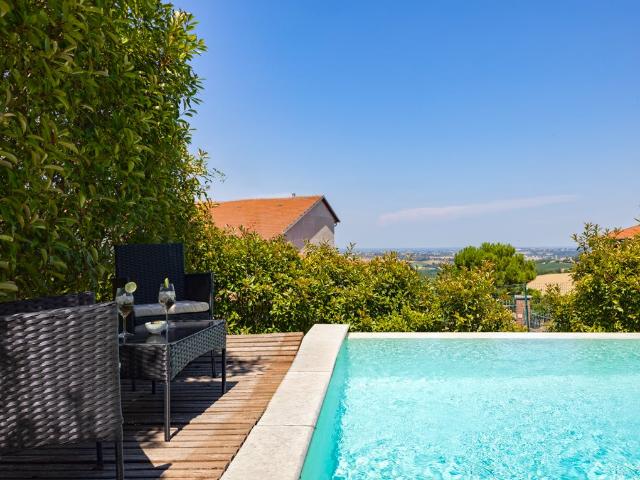 Fienile ristrutturato con piscina panoramica 430m² Frassinello Monferrato