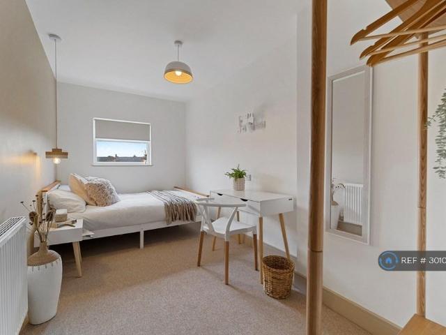 Fife Street, Derby, DE24 1 bed in a house share to rent £525 pcm £121 pw