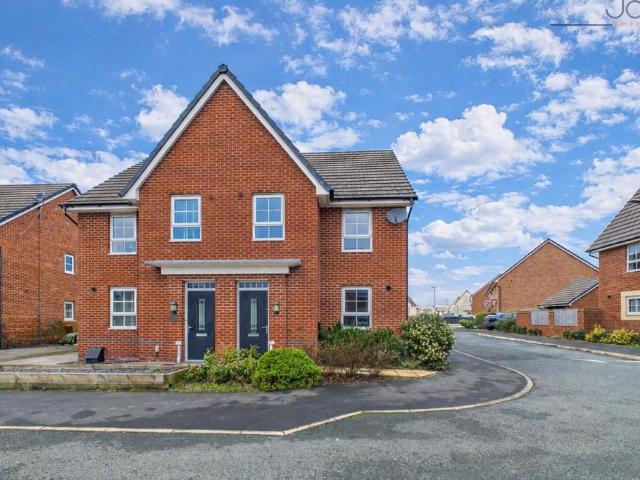 Fife Street, Lancaster, LA1 3 bed semi detached house to rent £1,175 pcm £271 pw