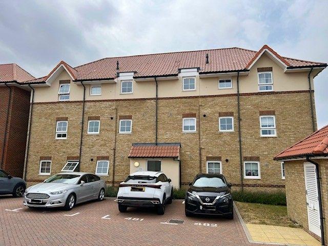 Fife Way, Canterbury CT3, 2 bed flat to rent, £1,200 pcm | PrimeLocation