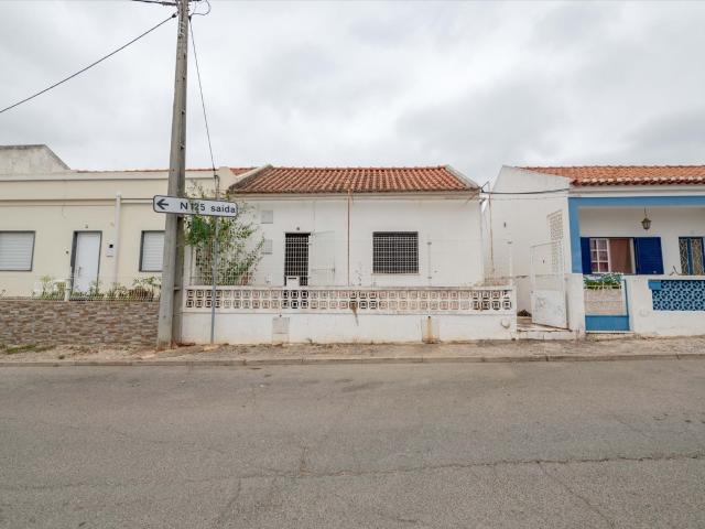 Figueira Casa térrea para restaurar 62m² Mexilhoeira Grande