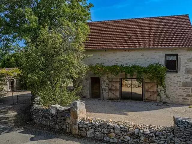 Figeac 46100 Achat / Vente maison 3 pièces t3