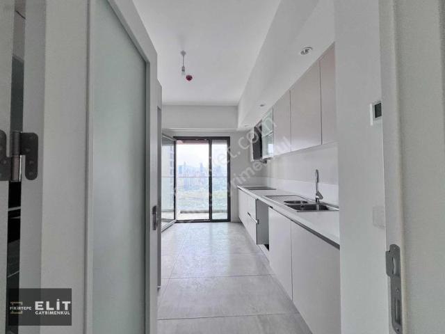 Fikirtepe Emlak Konut 3. Etap 17. Katta Kiralık 2+1 Daire