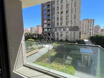Fikirtepe Emlak Konut 15.etapta 3+1 Kiralık 68.000 Tl