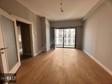 Fikirtepe Emlak Konut 16. Etap A2 Blokta 2+1 Kiralık Daire