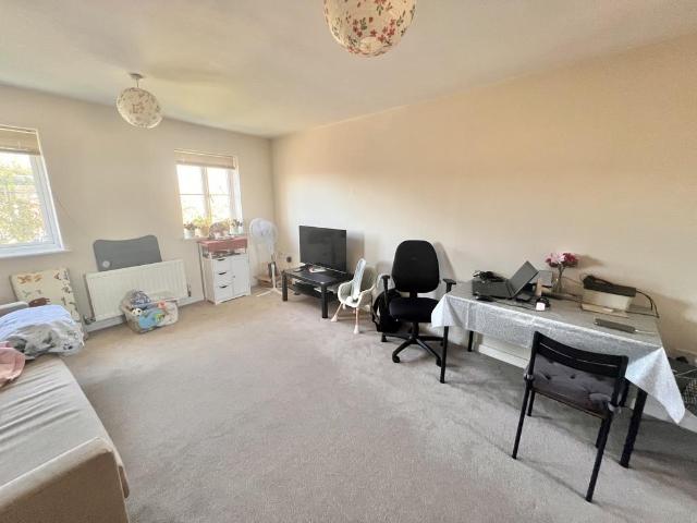 Filton Avenue, BRISTOL, BS7 2 bed flat to rent £1,300 pcm £300 pw