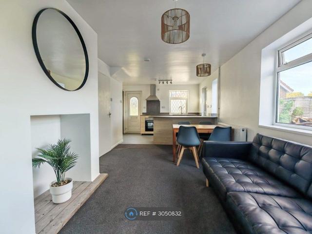 Filton Avenue, Bristol BS34, 4 bed end terrace house to rent, £2,240 pcm | PrimeLocation