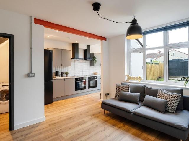 Filton Avenue, Horfield, Bristol BS7, 6 bed property to rent, £4,800 pcm | PrimeLocation