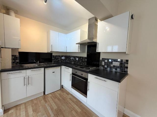 Filton Road, Horfield BS7, 2 bed flat to rent, £1,450 pcm | PrimeLocation