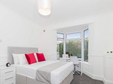 Filwood Road, Bristol BS16 3 bed house to rent £2,250 pcm £519 pw