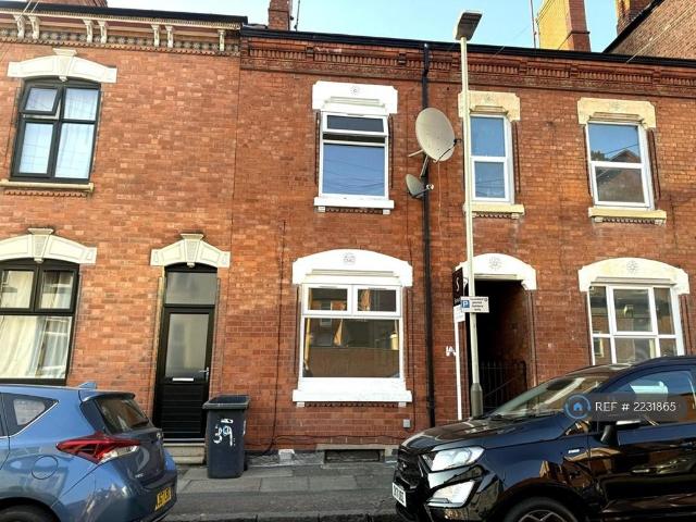 Filbert St East, Leicester, LE2 4 bed terraced house to rent £1,395 pcm £322 pw