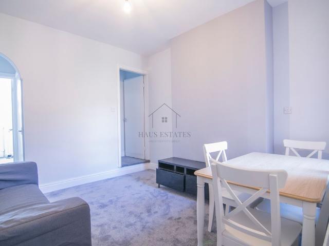 Filbert Street, Leicester, Leicestershire LE2, 3 bed terraced house to rent, £1,400 pcm | PrimeLocation