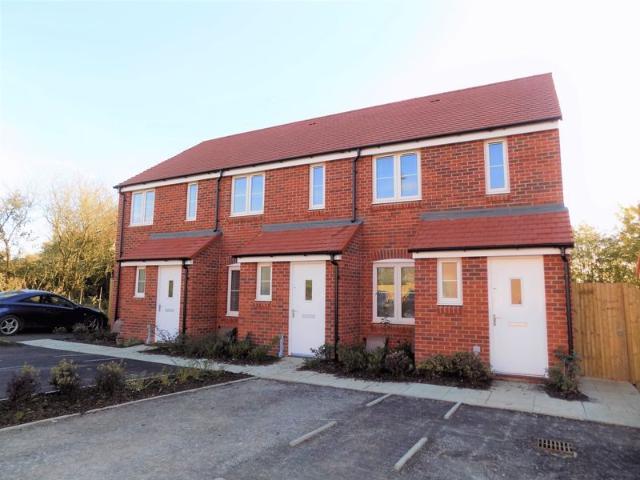 Filkins Close, Chichester PO20, 2 bed terraced house to rent, £1,295 pcm | PrimeLocation