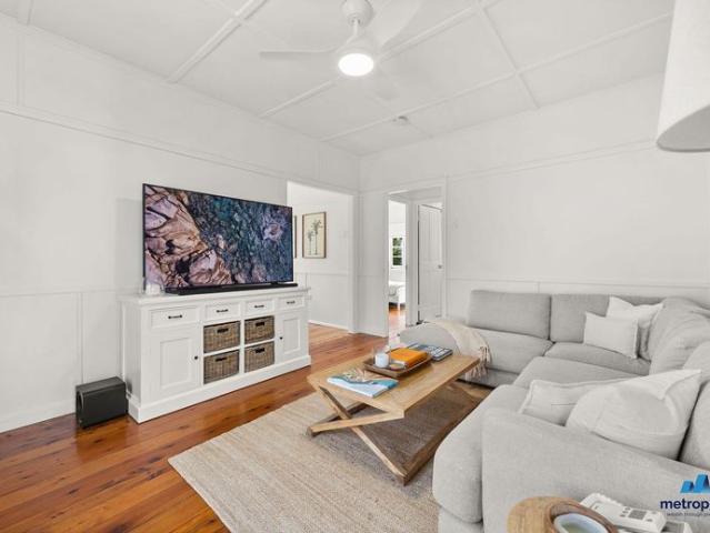 FILLED WITH CHARACTER IN AN OUTSTANDING LOCATION