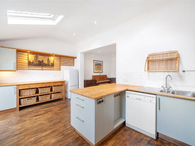 Filmer Road, Fulham, London SW6, 2 bed terraced house to rent, £3,750 pcm | PrimeLocation