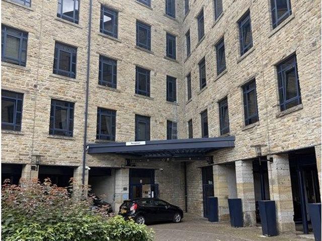 Firth St, Huddersfield HD1, 2 bed flat to rent, £1,150 pcm | PrimeLocation