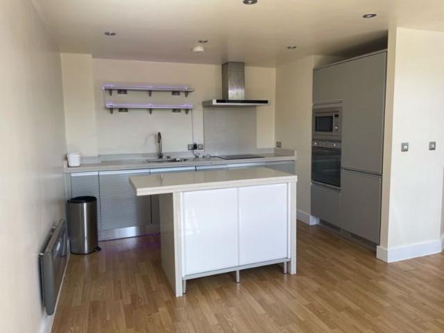 Firth Street, Huddersfield HD1, 2 bed flat to rent, £1,100 pcm | PrimeLocation