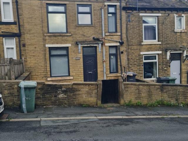 Firth Street, Thornton BD13, 2 bed terraced house to rent, £850 pcm | PrimeLocation