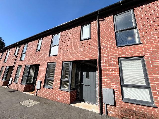 Fir Street, Salford M6, 2 bed terraced house to rent, £1,295 pcm | PrimeLocation