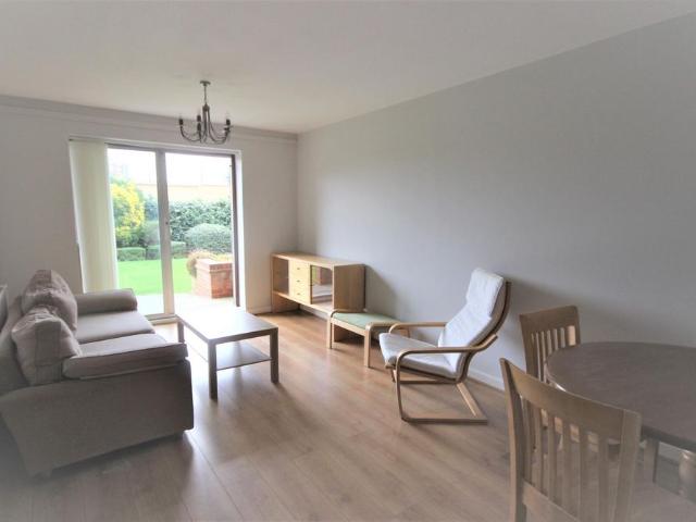 Fir Tree Close, Ealing, London, W5