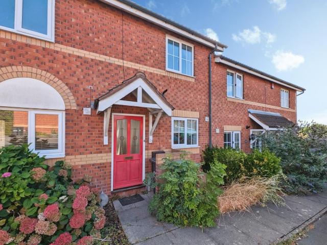 Fir Tree Close, Redditch B97, 2 bed terraced house to rent, £1,100 pcm | PrimeLocation