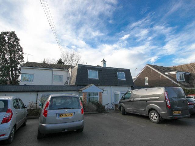 Fir Trees, Eastern Green Road, Coventry CV5, Studio to rent, £500 pcm | PrimeLocation