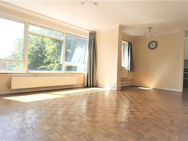 Fircroft Court, Woking, Surrey, GU22 7NA