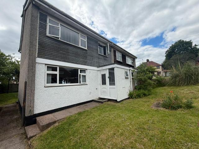 Fircroft Close, Cannock, WS11 1 bed in a house share to rent £575 pcm £133 pw