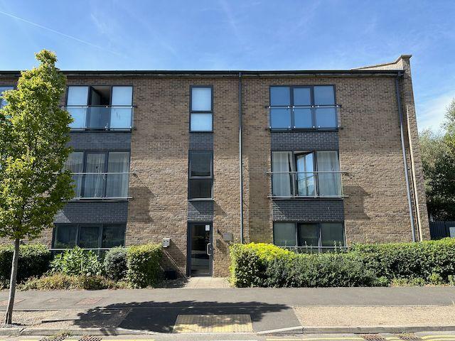 Fire Fly Avenue, Swindon SN2, 2 bed flat to rent, £1,050 pcm | PrimeLocation