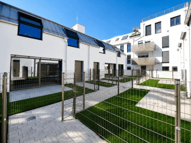 FIRE SALE! Design trifft Nachhaltigkeit Exklusives Townhouse mit Südgarten, Erdwärme & Kühlung in absoluter Ruhelage