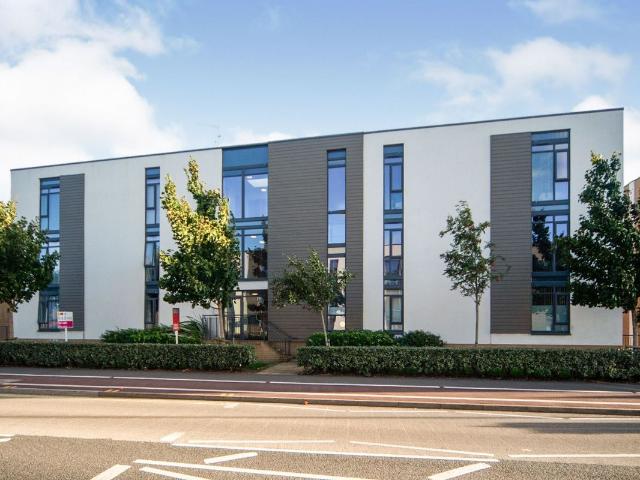 Firepool View, Taunton TA1, 2 bed flat to rent, £1,250 pcm | PrimeLocation