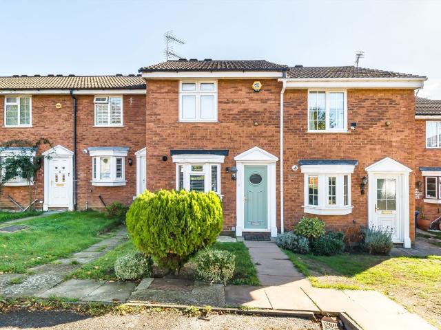 Firs Avenue, London N11, 2 bed terraced house to rent, £2,150 pcm | PrimeLocation