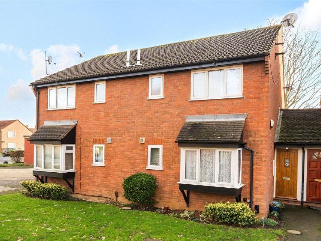Firs Close, Mitcham CR4, 1 bed terraced house to rent, £1,500 pcm | PrimeLocation