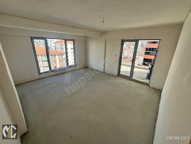 FIRSAT ANA CADDE ÜZERİ ULTRA LÜX SIFIR ARA KAT 3+1 DAİRE.!