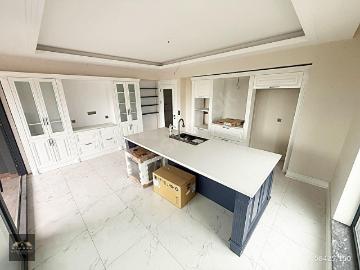 FIRSAT. ! BULVAR ÜSTÜ 7.KAT 4+1 200M2 ÇİFT BANYOLU GİYİNME ODALI
