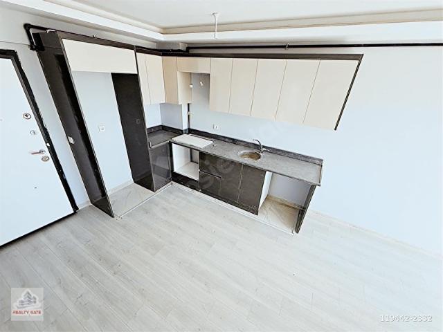 FIRSAT DAİRE Havalimanı B. Metro + Üniv. Yakını Giriş Kat 1+1