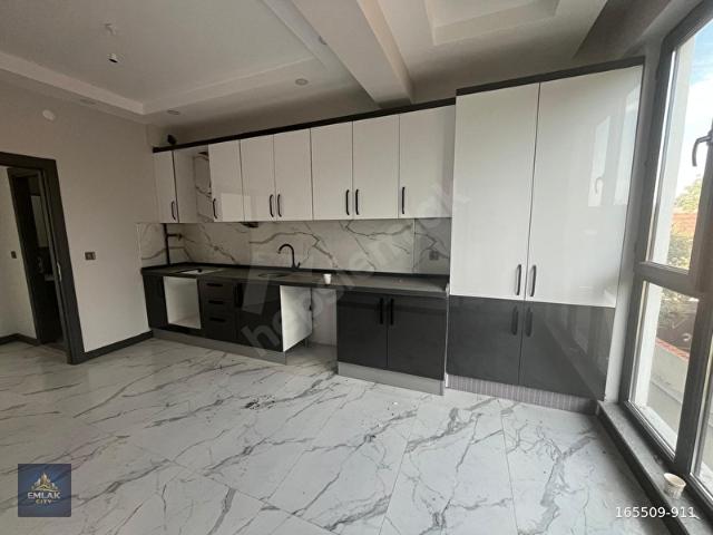 FIRSAT SAZOVA MAHALLESİNDE 3+1 DAİRE FİYATINA VİLLA BAHÇELİ YBS